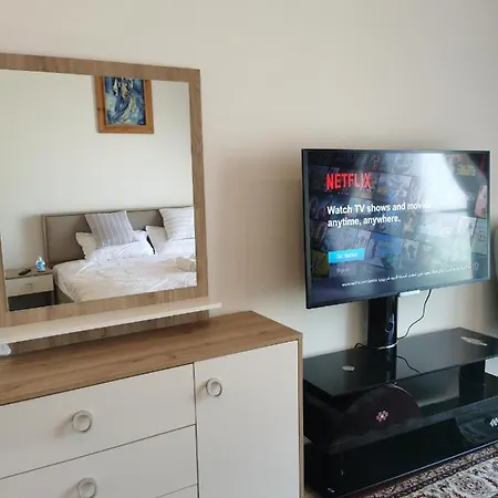 Heaven Escape Surrounded By Stunning Golf View High Floor -Netflix-Gym-Pool -Perfect Vacations Apartment Dubai Exterior photo